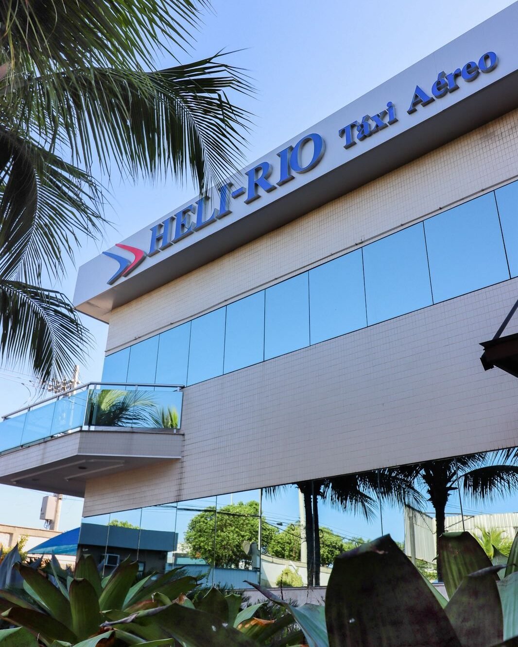 Fachada da empresa da Helirio